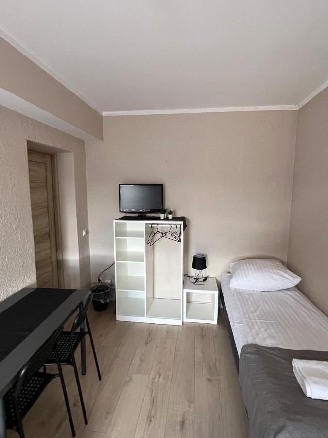 Kwatery Prywatne Jasmin Gniezno Extérieur photo