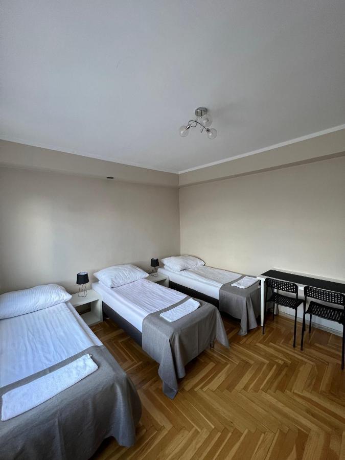 Kwatery Prywatne Jasmin Gniezno Extérieur photo